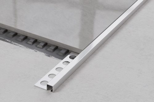 LAMBRO - Q Profil - Szálcsiszolt Ezüst- 12mm - Rozsdamentes acél sarok élvédő profil